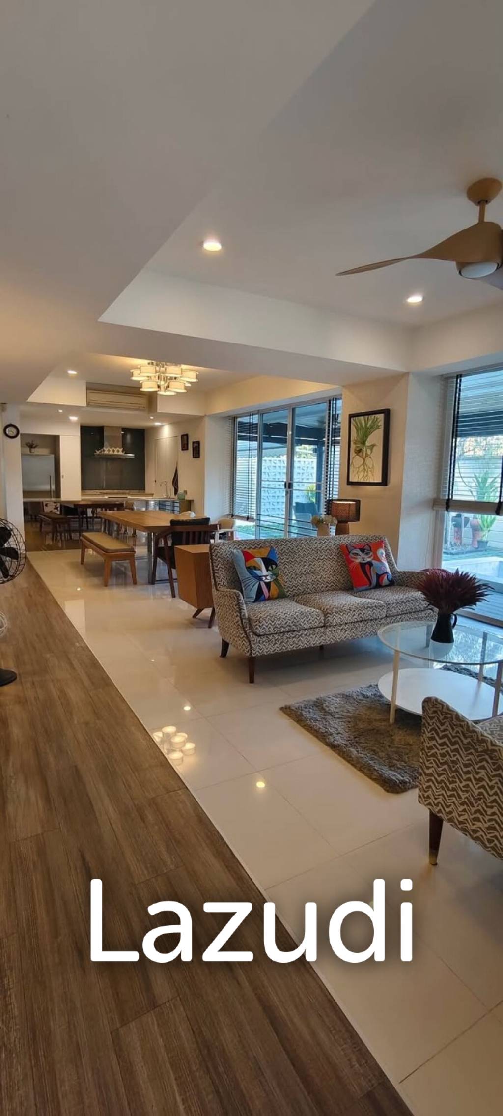 Private jucuzzi  Modern Single House  4 Beds 4 Baths 320 SQ.M