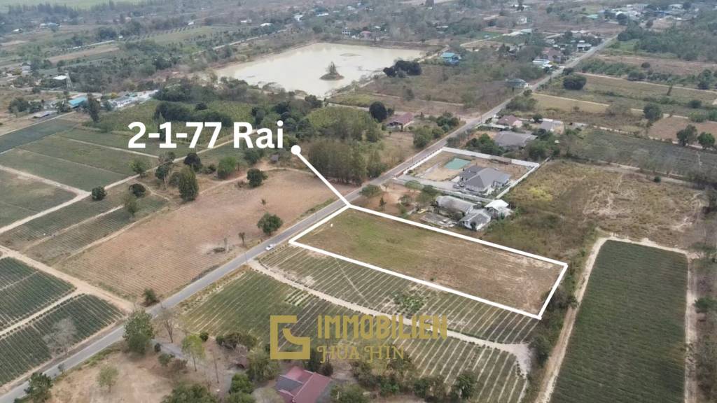 Земельный участок площадью 3908 кв. м / вид на горы / расчищен