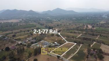 Земельный участок площадью 3908 кв. м / вид на горы / расчищен