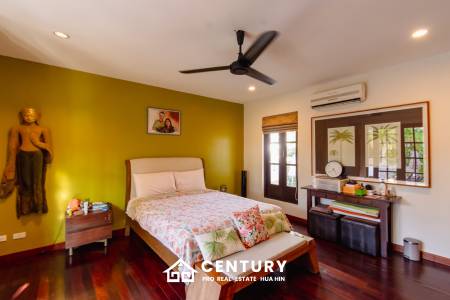 1,595 ตร.ม 5 เตียง 5 อาบน้ำ วิลล่า For ขาย