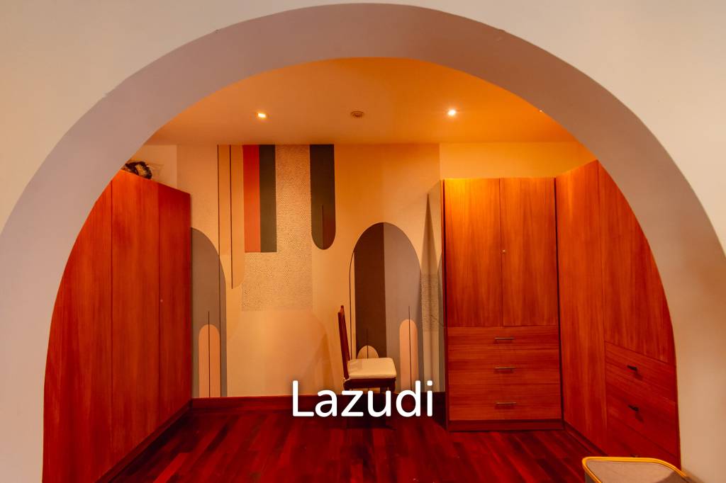 LUXURY TROPPICAL POOL VILLA IN HUA HIN SOI 116