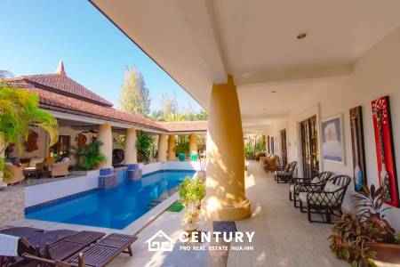 1,595 ตร.ม 5 เตียง 5 อาบน้ำ วิลล่า For ขาย