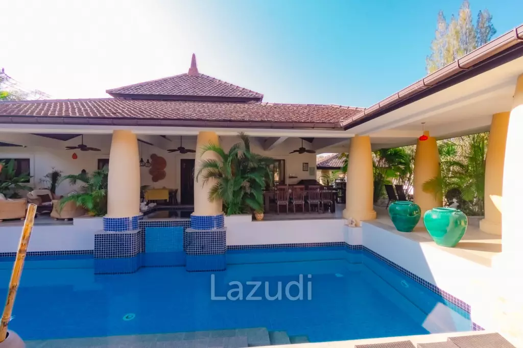 LUXURY TROPPICAL POOL VILLA IN HUA HIN SOI 116
