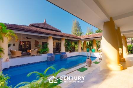 1,595 ตร.ม 5 เตียง 5 อาบน้ำ วิลล่า For ขาย