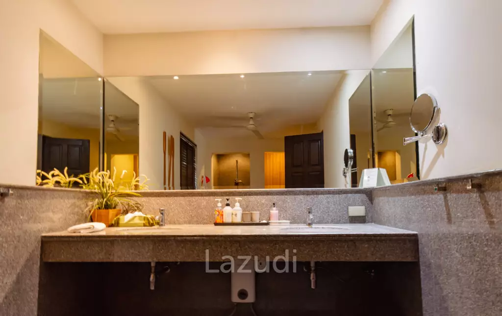 LUXURY TROPPICAL POOL VILLA IN HUA HIN SOI 116