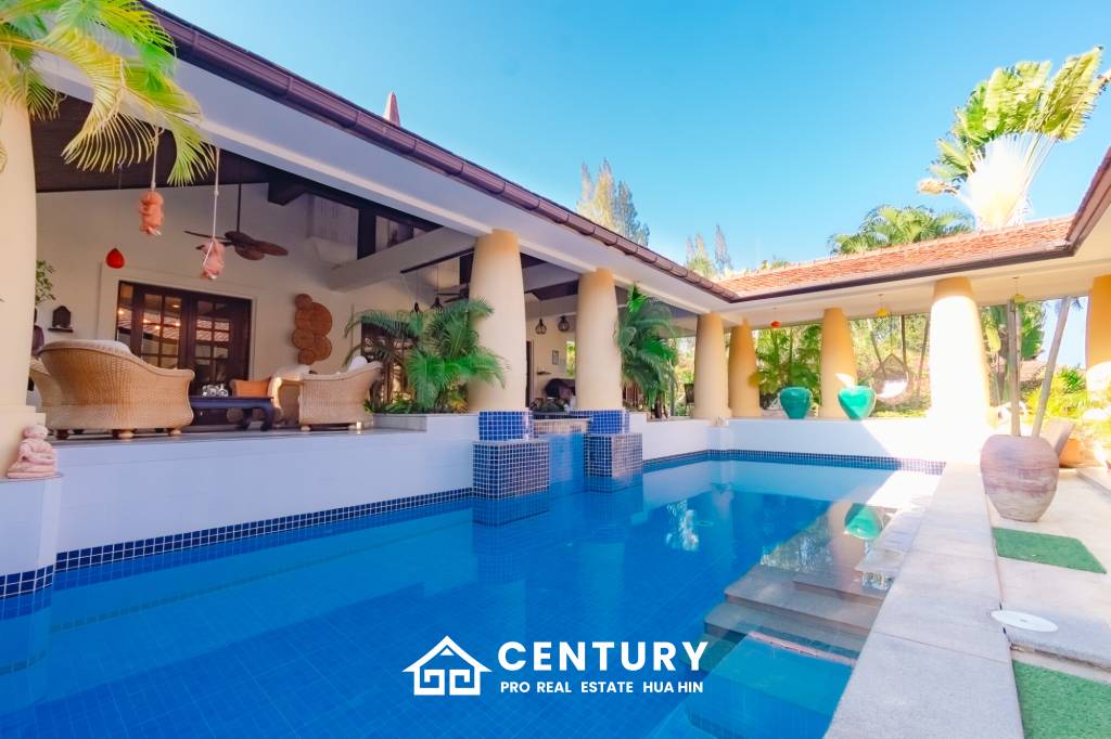 1,595 ตร.ม 5 เตียง 5 อาบน้ำ วิลล่า For ขาย