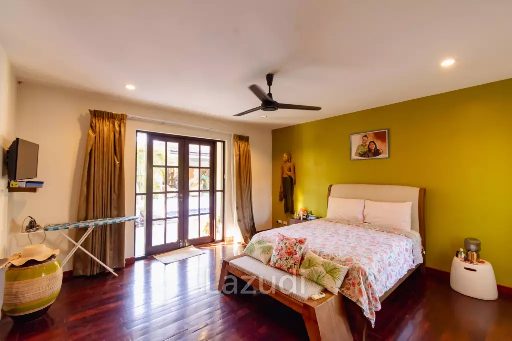 LUXURY TROPPICAL POOL VILLA IN HUA HIN SOI 116