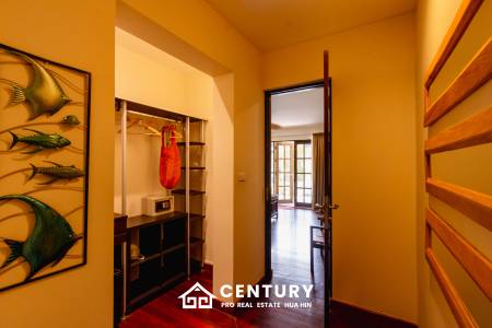 1,595 ตร.ม 5 เตียง 5 อาบน้ำ วิลล่า For ขาย