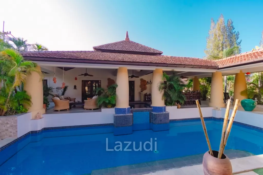 LUXURY TROPPICAL POOL VILLA IN HUA HIN SOI 116