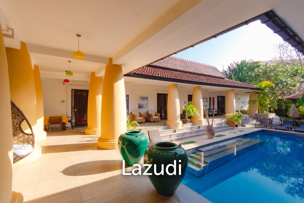 LUXURY TROPPICAL POOL VILLA IN HUA HIN SOI 116