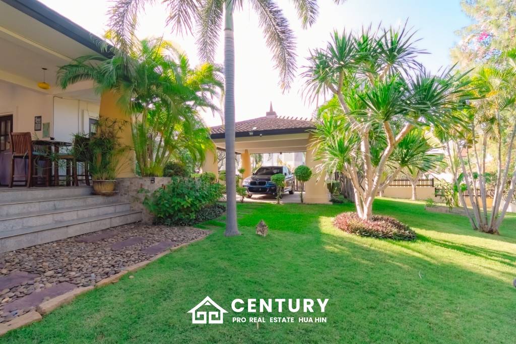 1,595 ตร.ม 5 เตียง 5 อาบน้ำ วิลล่า For ขาย