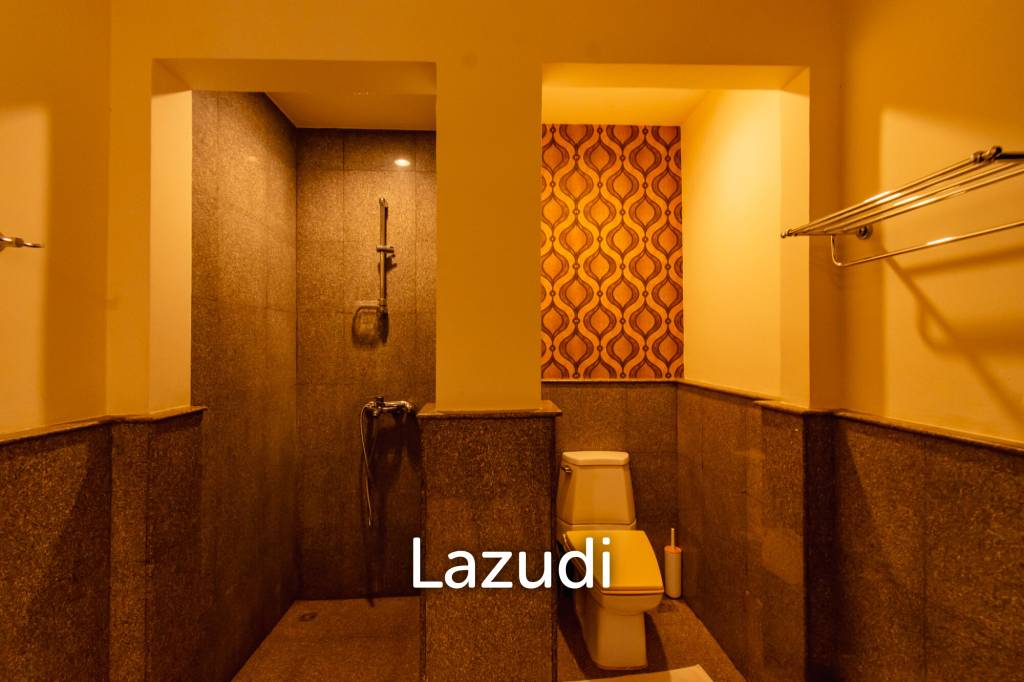 LUXURY TROPPICAL POOL VILLA IN HUA HIN SOI 116