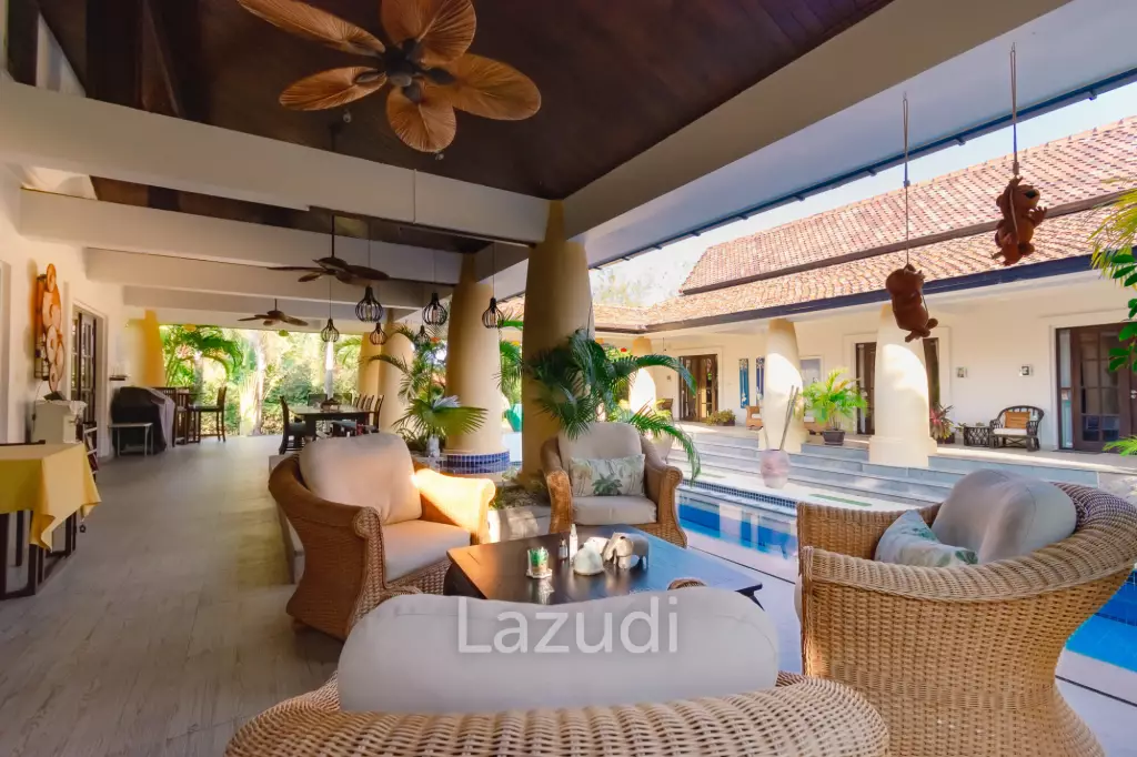 LUXURY TROPPICAL POOL VILLA IN HUA HIN SOI 116