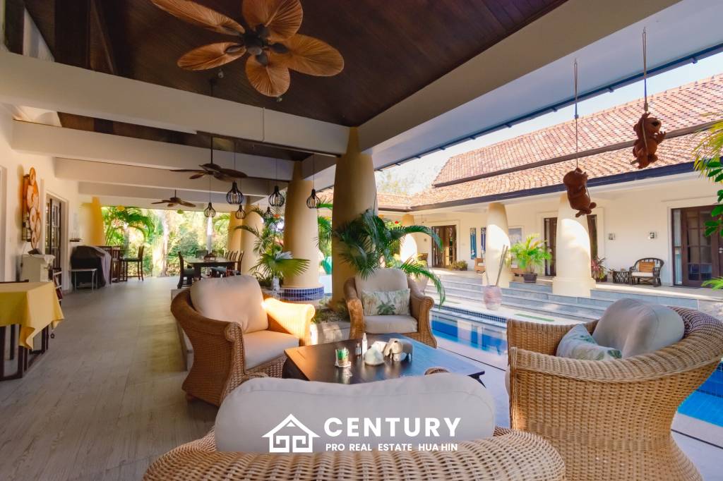 1,595 ตร.ม 5 เตียง 5 อาบน้ำ วิลล่า For ขาย