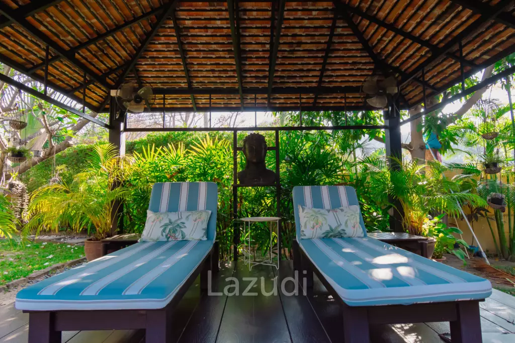 LUXURY TROPPICAL POOL VILLA IN HUA HIN SOI 116