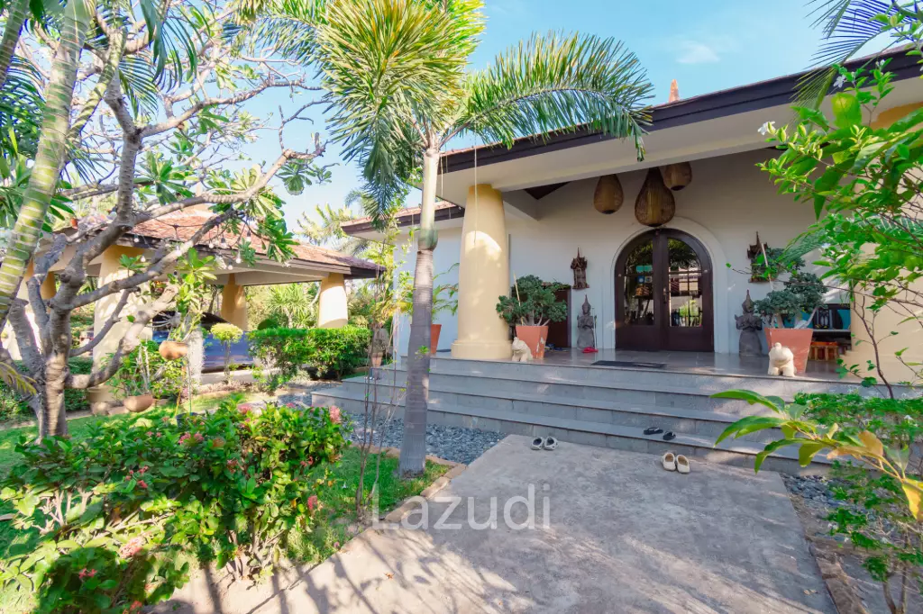 LUXURY TROPPICAL POOL VILLA IN HUA HIN SOI 116