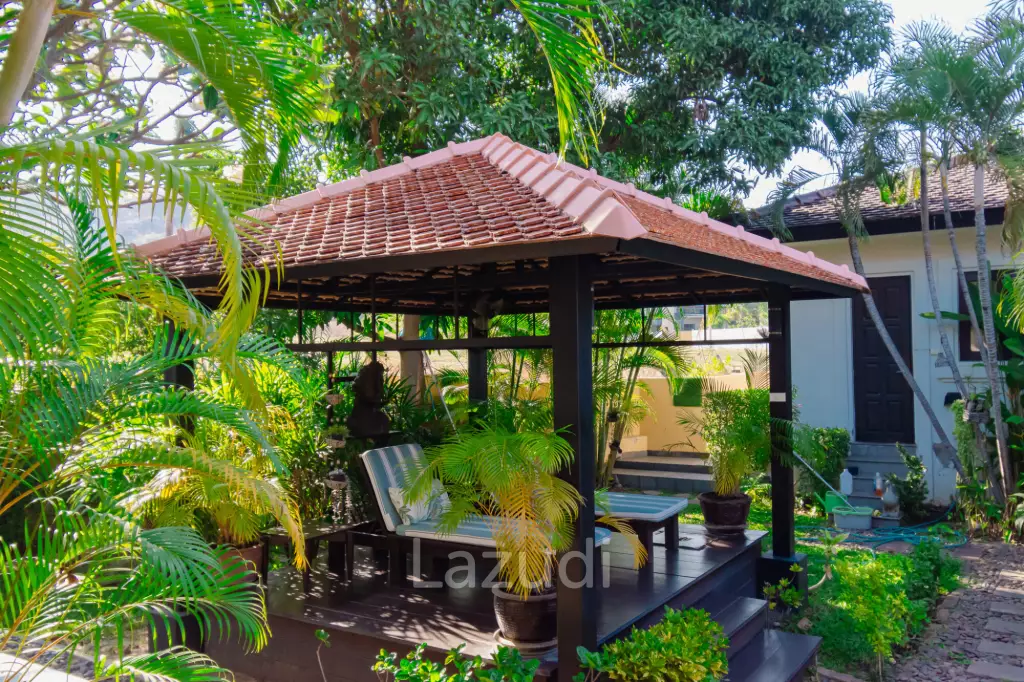LUXURY TROPPICAL POOL VILLA IN HUA HIN SOI 116