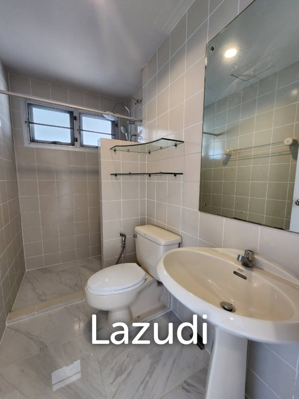4 bedroom 5 bathroom condo 339 sqm Saichol Mansion