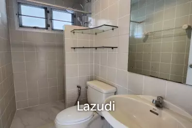4 bedroom 5 bathroom condo 339 sqm Saichol Mansion
