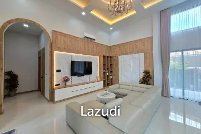 Modern Luxury Pool Villa In East Pattaya