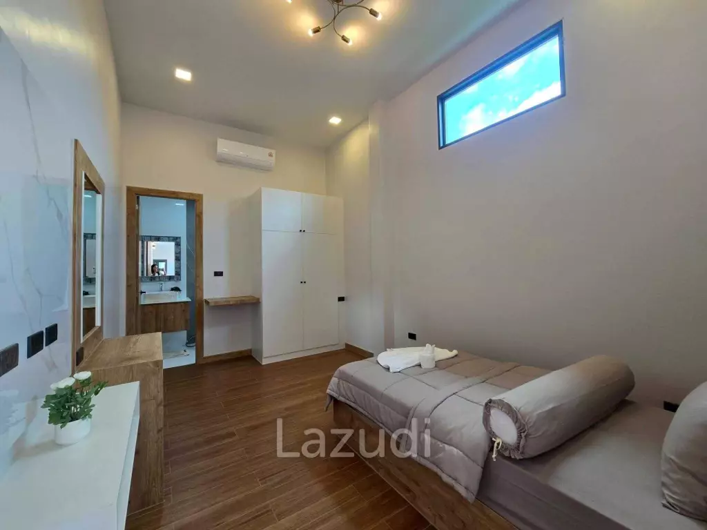 Modern Luxury Pool Villa In East Pattaya