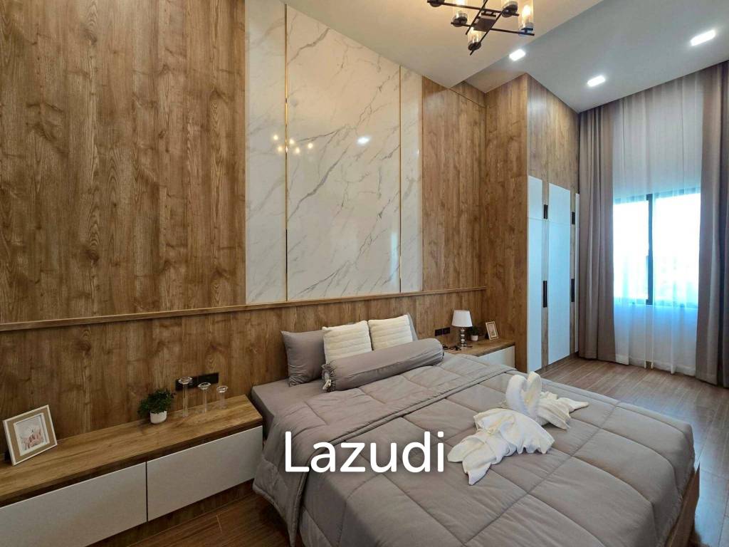 Modern Luxury Pool Villa In East Pattaya