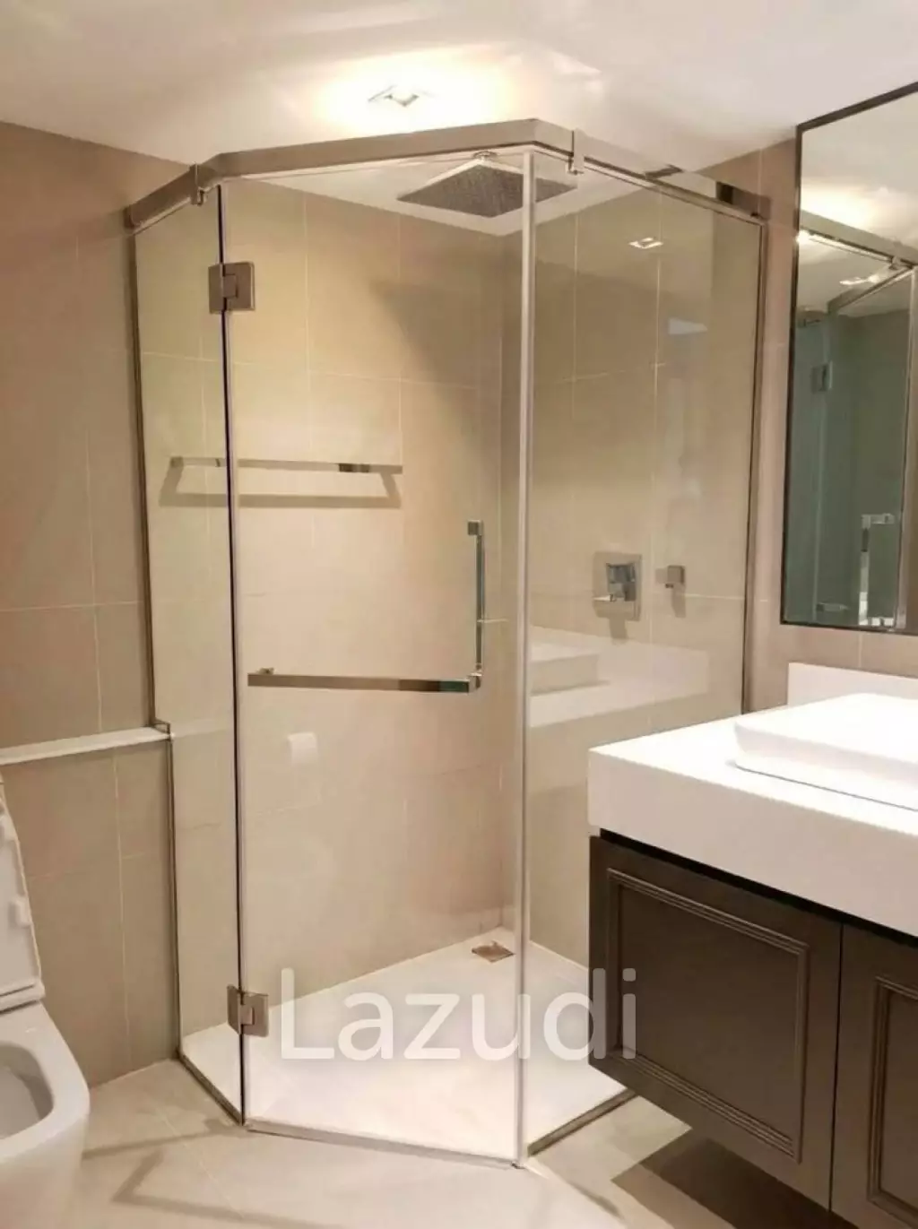 3 bedroom 4 bathroom duplex condo 182 sqm at Na Vara Residence for sale