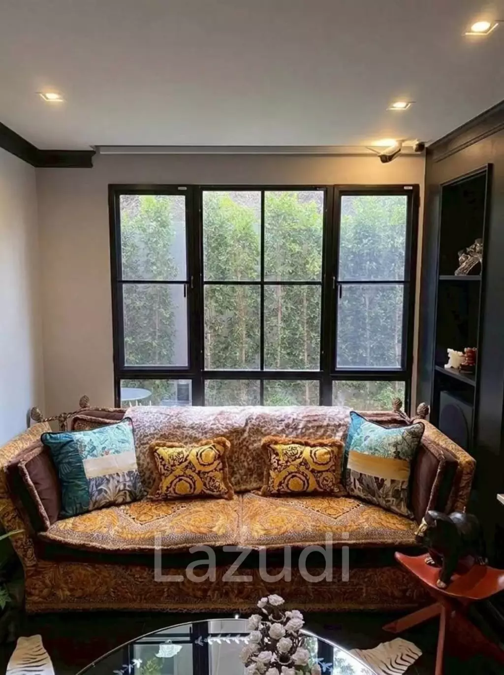 3 bedroom 4 bathroom duplex condo 182 sqm at Na Vara Residence for sale