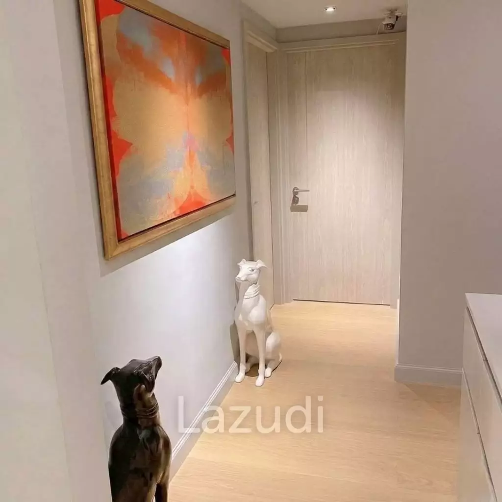 3 bedroom 4 bathroom duplex condo 182 sqm at Na Vara Residence for sale