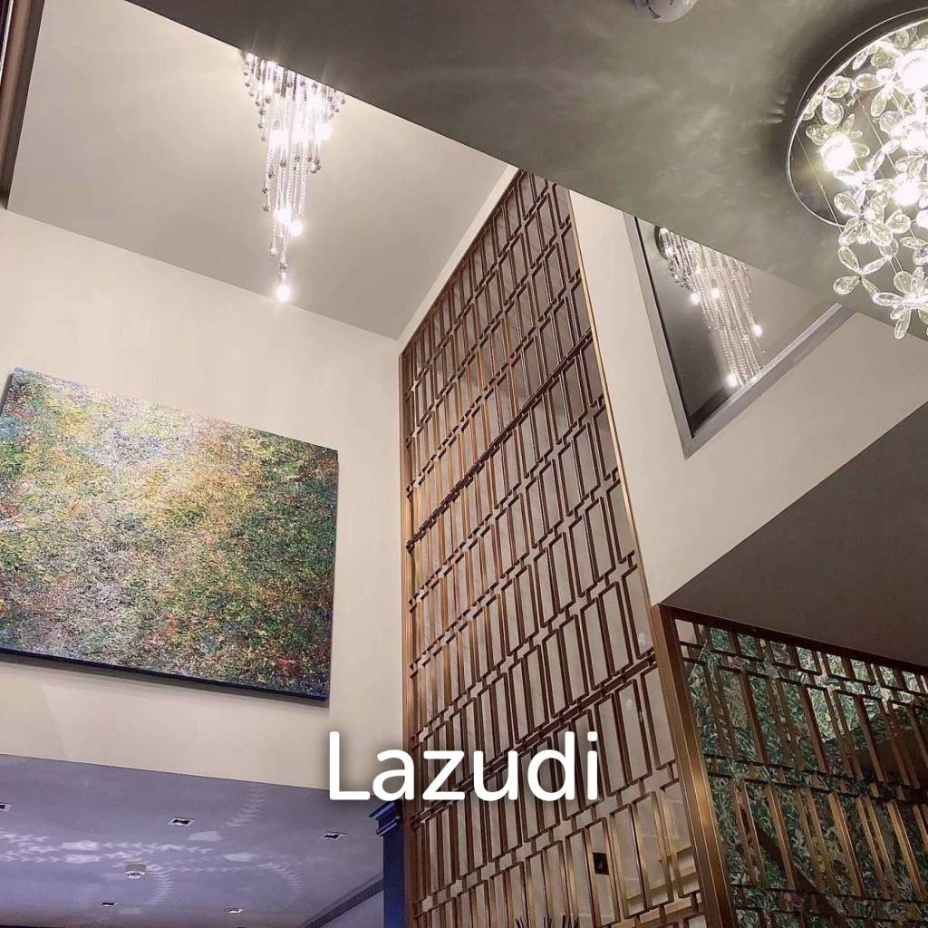 3 bedroom 4 bathroom duplex condo 182 sqm at Na Vara Residence for sale