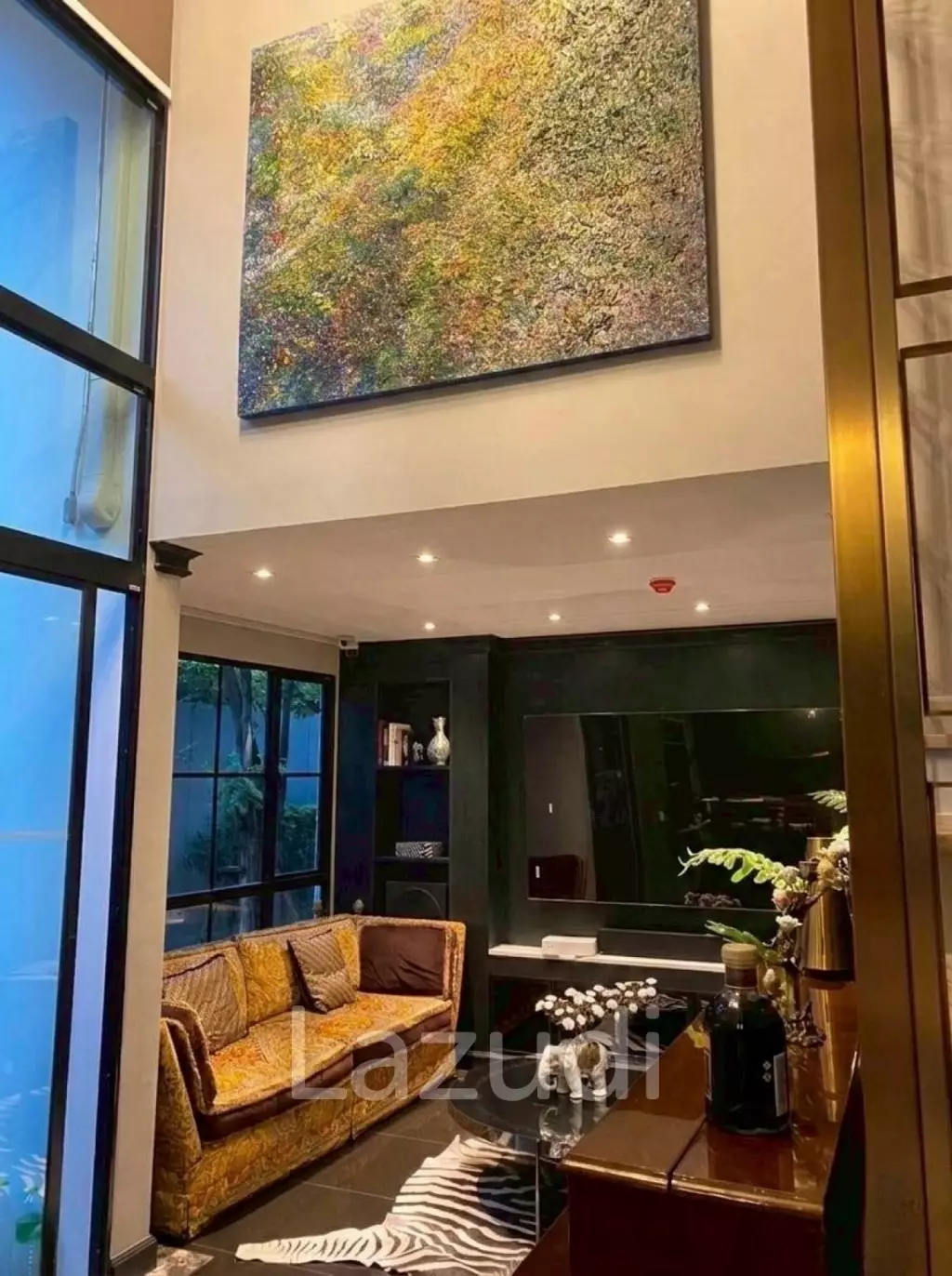3 bedroom 4 bathroom duplex condo 182 sqm at Na Vara Residence for sale