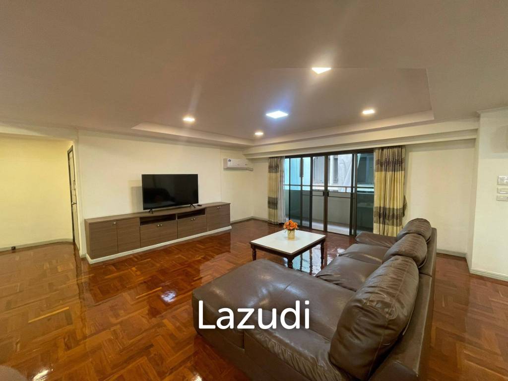 280 sqm condo on 4th floor at D.H.Grand Tower Khlong Tan Nuea Bangkok