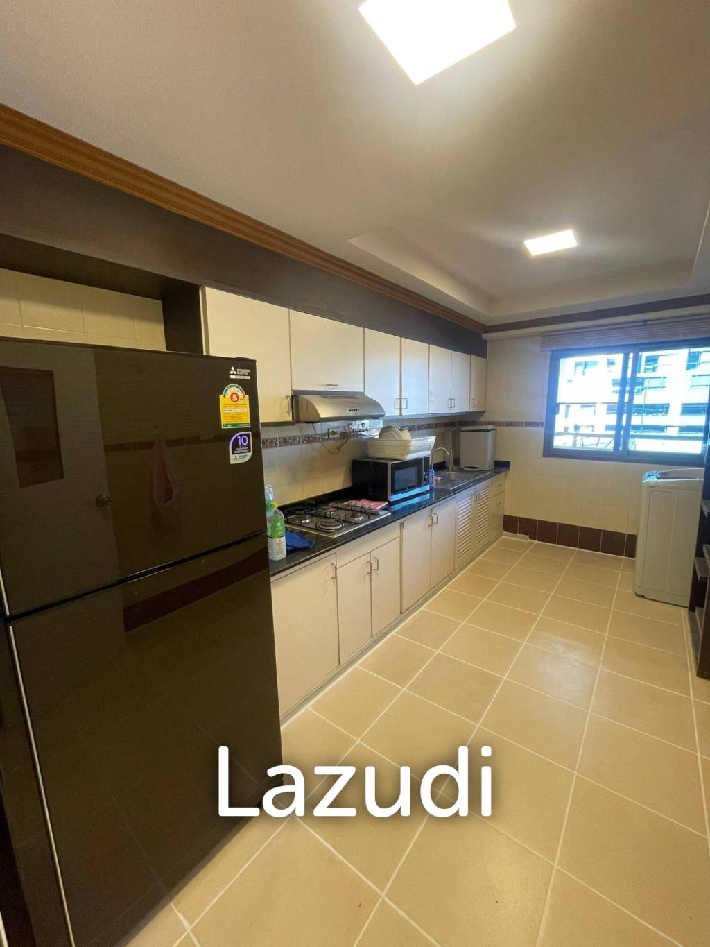 280 sqm condo on 4th floor at D.H.Grand Tower Khlong Tan Nuea Bangkok