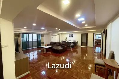 280 sqm condo on 4th floor at D.H.Grand Tower Khlong Tan Nuea Bangkok