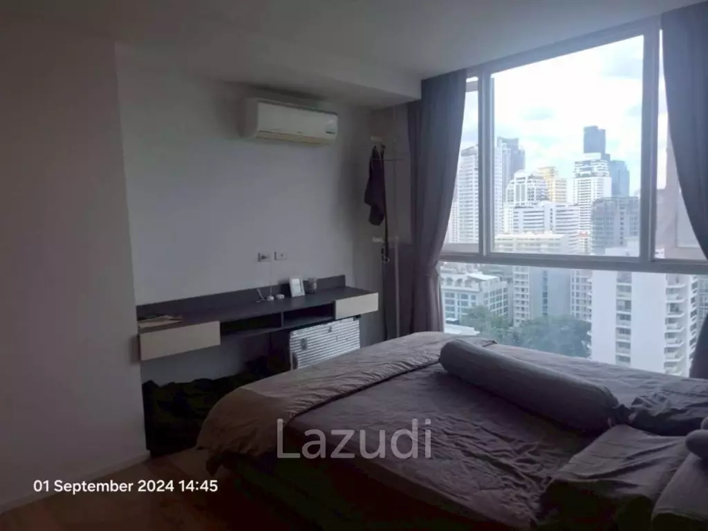 59 sqm high floor 1 Bed condo 15 Sukhumvit Residences