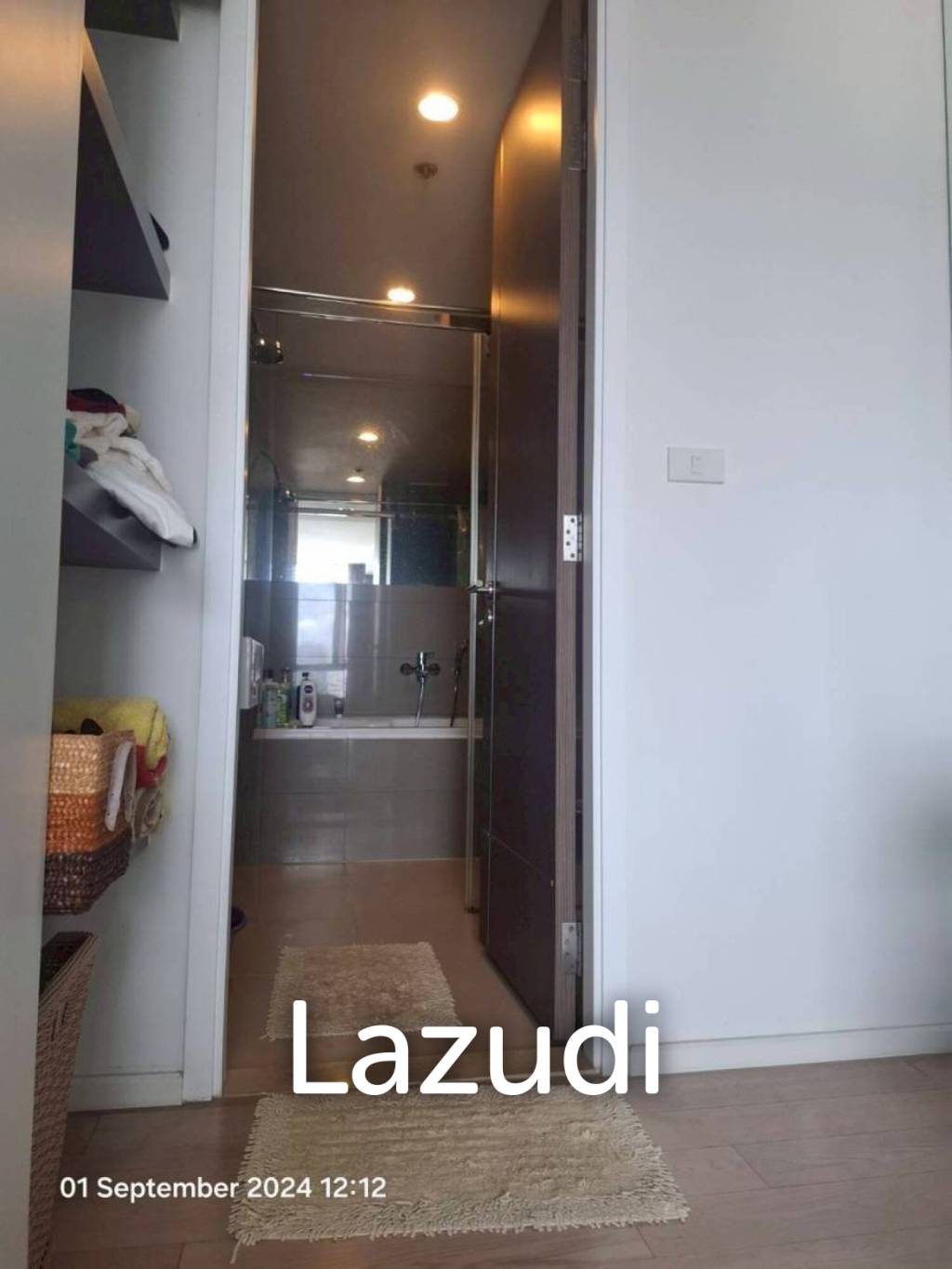 59 sqm high floor 1 Bed condo 15 Sukhumvit Residences