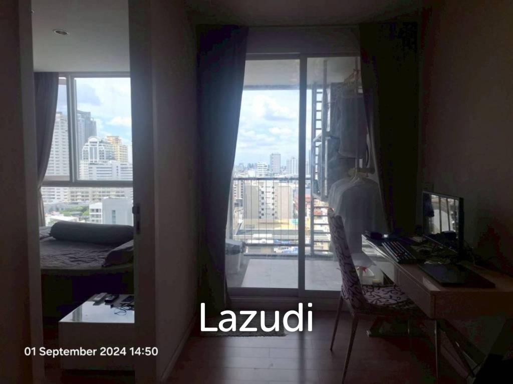 59 sqm high floor 1 Bed condo 15 Sukhumvit Residences