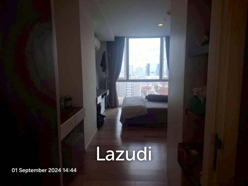 59 sqm high floor 1 Bed condo 15 Sukhumvit Residences