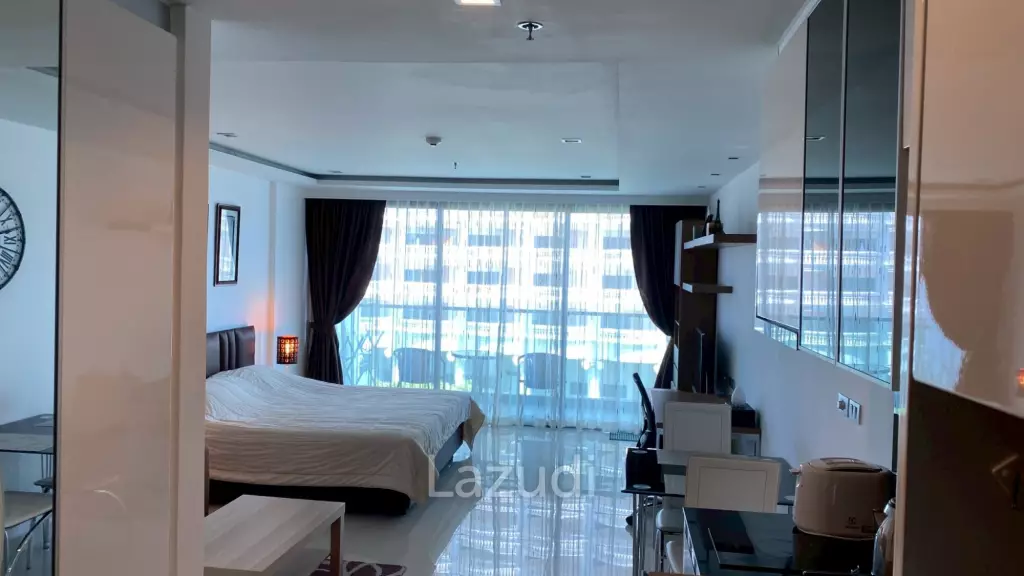 Studio 1 Bathroom 44 SQ.M. Wong Amat Tower
