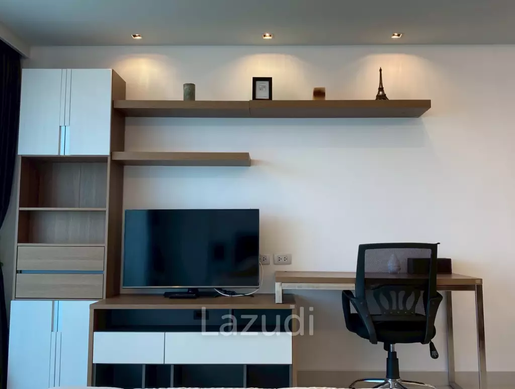 Studio 1 Bathroom 44 SQ.M. Wong Amat Tower