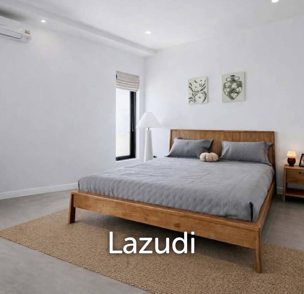 680 ตร.ม 3 เตียง 3 อาบน้ำ วิลล่า For ขาย