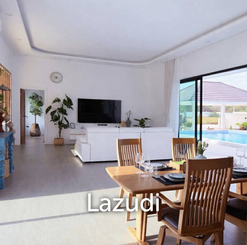 680 ตร.ม 3 เตียง 3 อาบน้ำ วิลล่า For ขาย