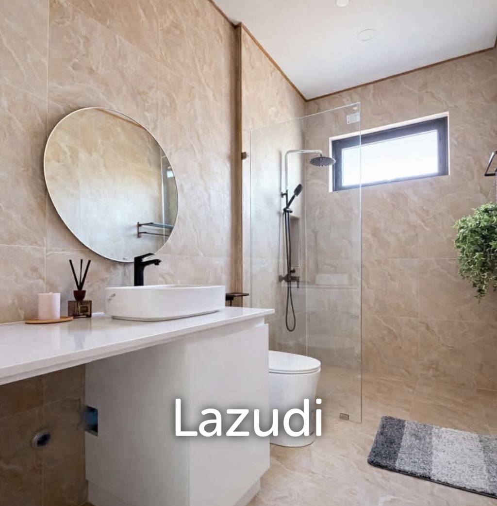 680 ตร.ม 3 เตียง 3 อาบน้ำ วิลล่า For ขาย