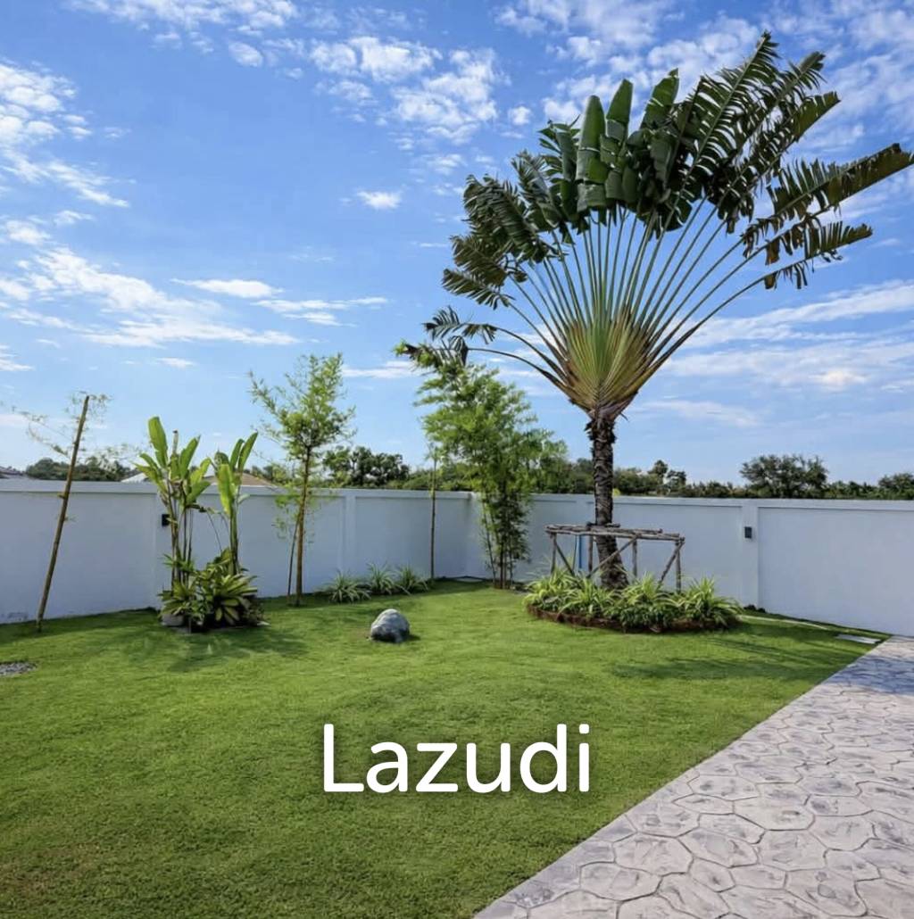 680 ตร.ม 3 เตียง 3 อาบน้ำ วิลล่า For ขาย