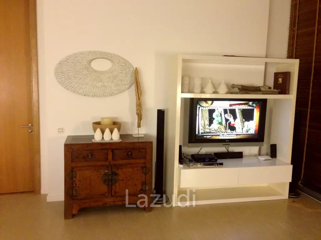 1 Bedroom 1 Bathroom 82 SQ.M. Northpoint Condominium