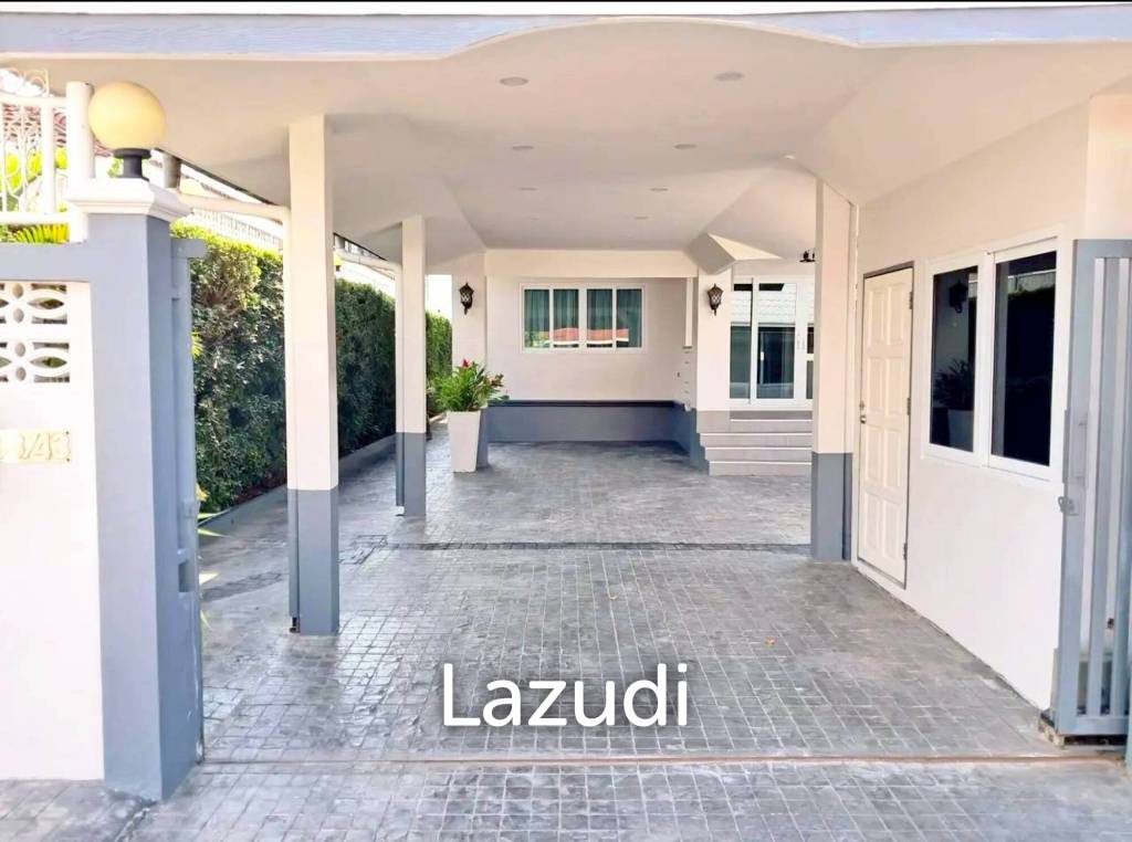 4 Bedroom 3 Bathroom 200 SQ.M. View Point Villa