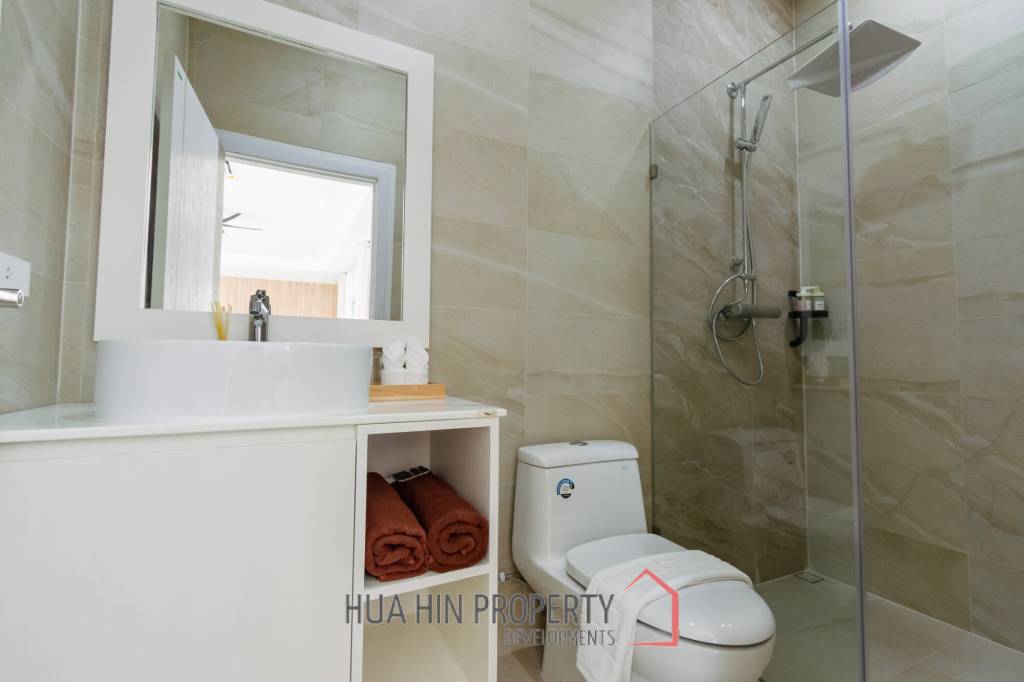 240 sqm New modern pool villa in Hin Lek Fai Hua Hin