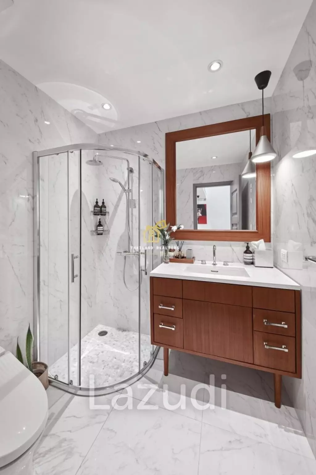 2 Bed 2 Bath 108 SQ.M. The Empire Place