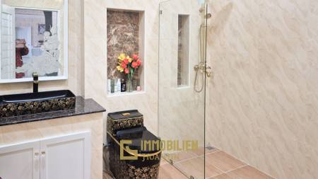 4 Bedroom Detached Home on 4-2-74 Rai  in Hua Hin