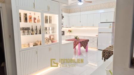 4 Bedroom Detached Home on 4-2-74 Rai  in Hua Hin